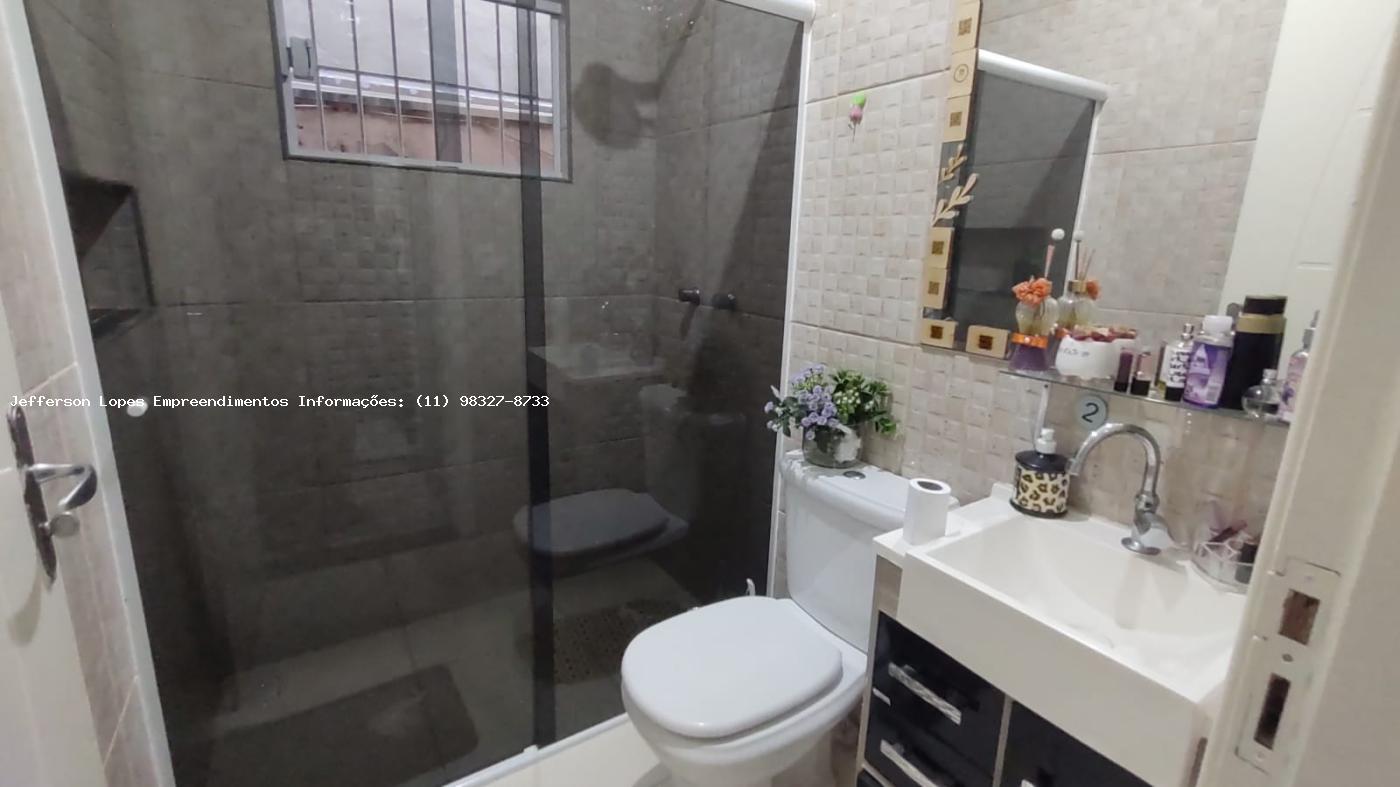 Casa à venda com 2 quartos, 160m² - Foto 10