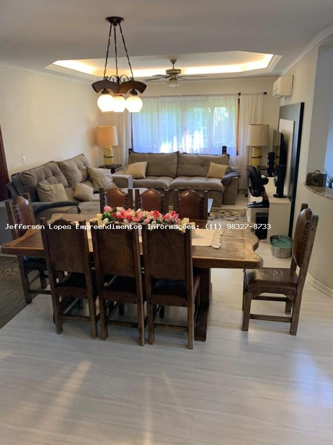 Casa à venda com 4 quartos, 1500m² - Foto 18