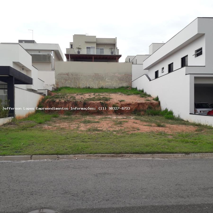 Terreno à venda, 300m² - Foto 1