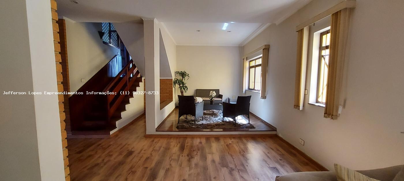 Casa à venda com 3 quartos, 300m² - Foto 14