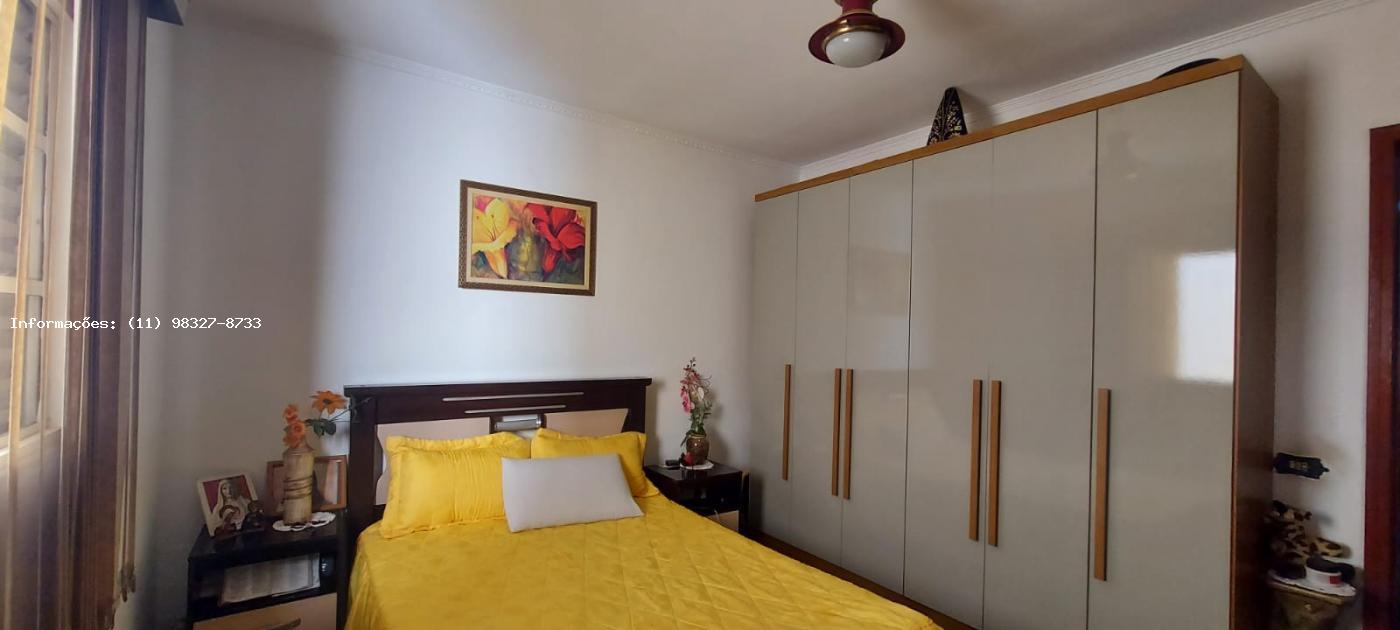 Casa à venda com 2 quartos, 125m² - Foto 13