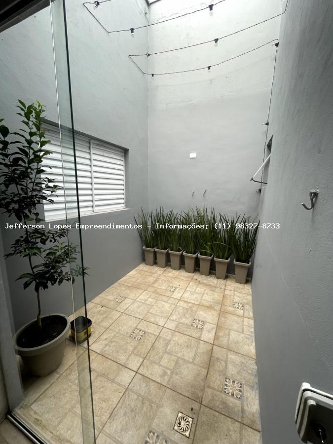 Casa à venda com 3 quartos, 200m² - Foto 19