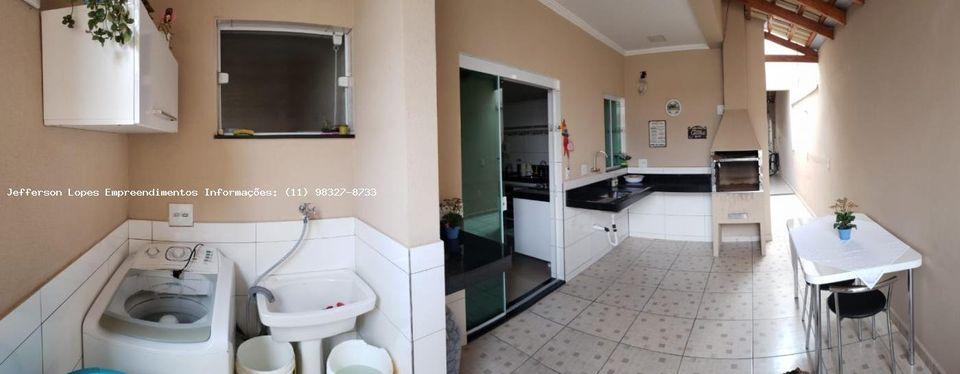 Casa à venda com 3 quartos, 175m² - Foto 7