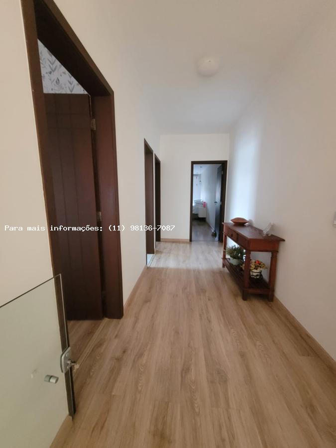 Casa à venda com 3 quartos, 150m² - Foto 9