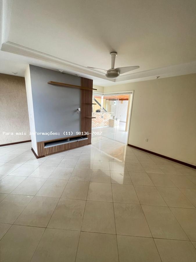 Casa para alugar com 3 quartos, 360m² - Foto 8