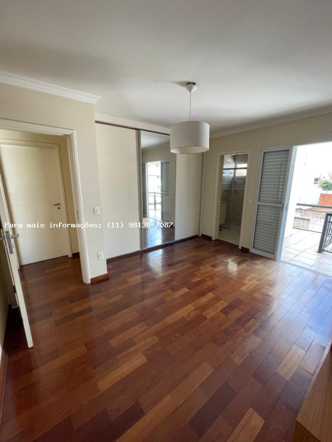 Casa para alugar com 3 quartos, 360m² - Foto 15