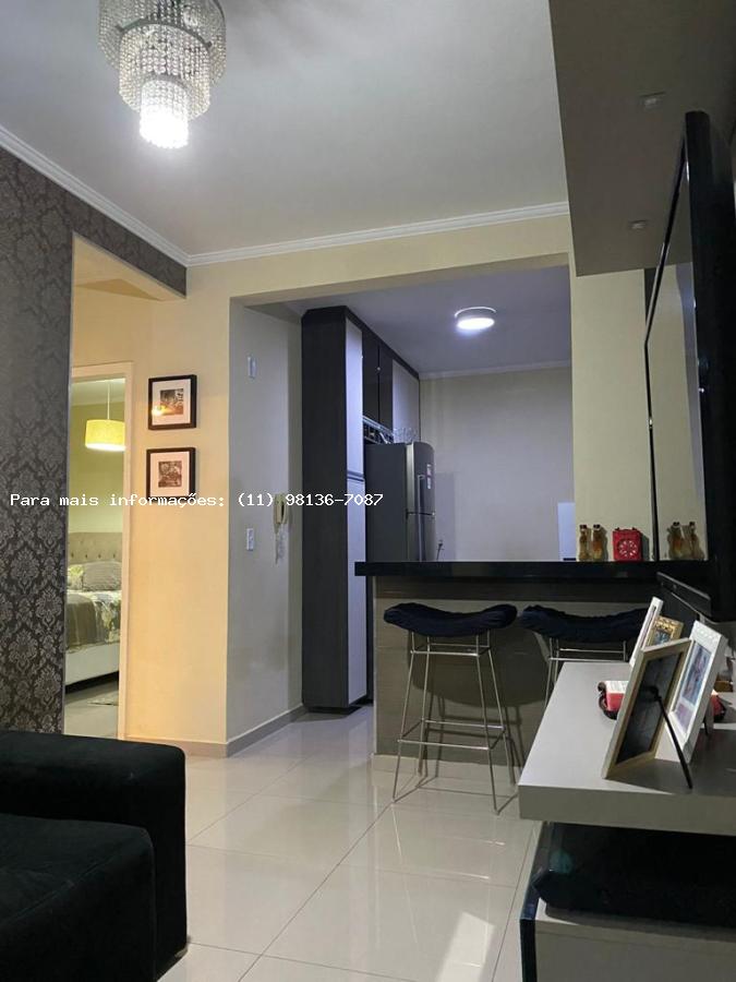 Apartamento à venda com 2 quartos, 51m² - Foto 7