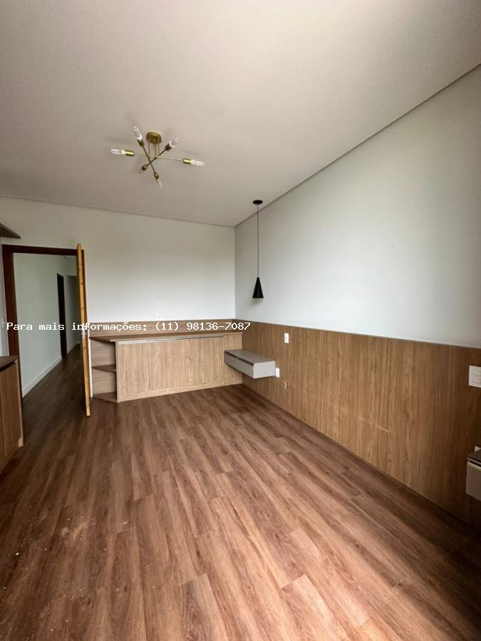 Casa para alugar com 3 quartos, 420m² - Foto 7